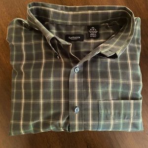 Van Heusen Mens Long Sleeve Button Down Shirt